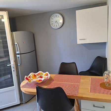 Agreable Studio Tout Equipe Montsoué Kültér fotó